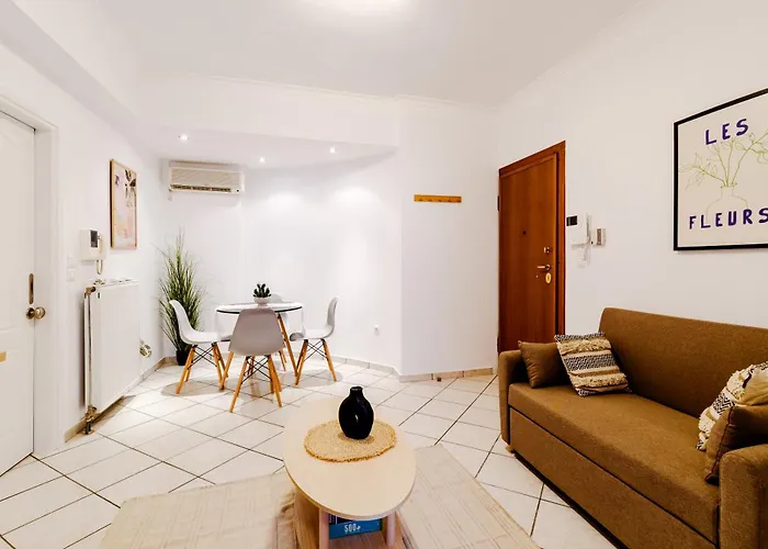 Naturally Cool 2Br Central Ath